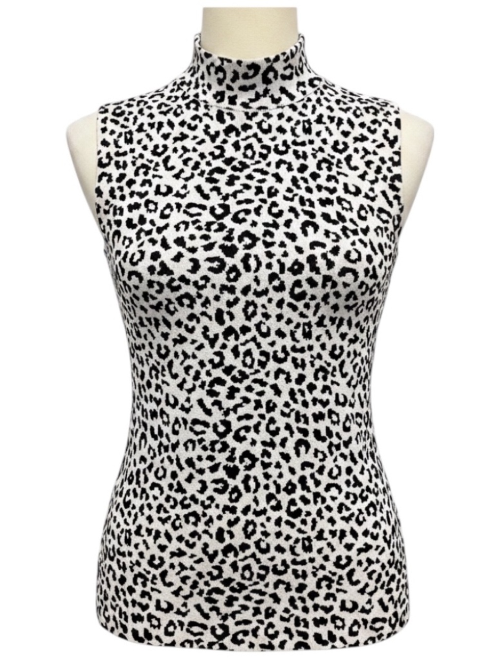 ADAM LIPPES WHITE / BLACK KNIT JACQUARD SLEEVELESS TURTLENECK TOP